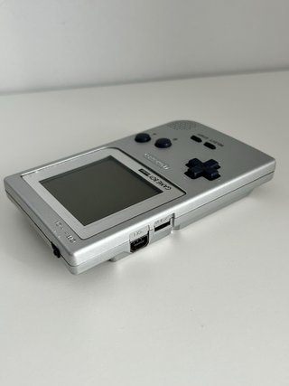 Nintendo Game Boy Pocket Plata + funda.