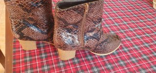 Botines de Mujer Estampado Serpiente