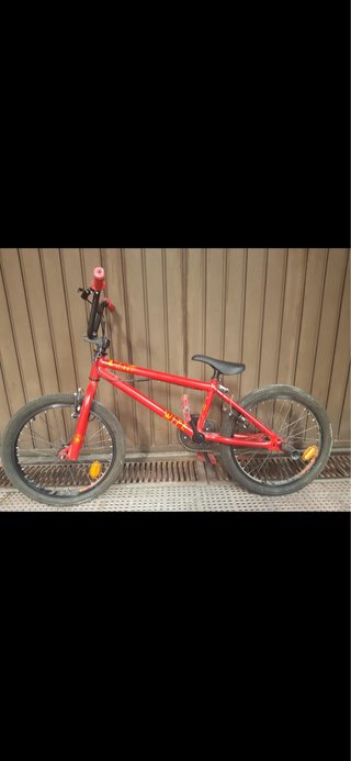 Bicicleta BMX 24 Decathlon. Negociable