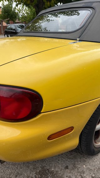 Mazda MX-5 1.8