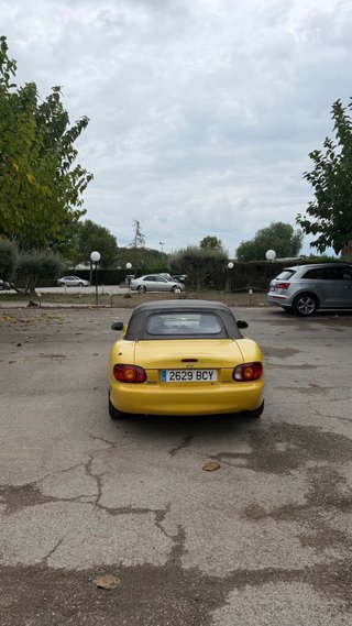 Mazda MX-5 1.8