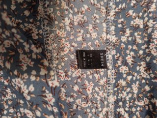 Falda floral con cordón