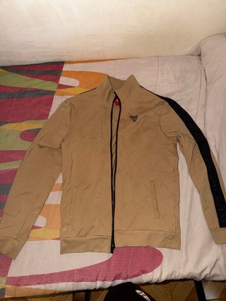 Chaqueta Guess Beige y Negra Hombre