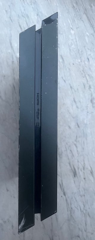 PS4 500GB personalizzata + Controller FIFA 21