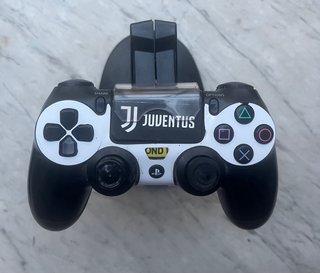 PS4 500GB personalizzata + Controller FIFA 21