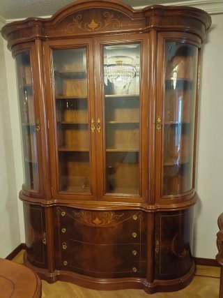 Muebles de salón de madera oscura