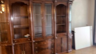 Muebles de salón de madera oscura