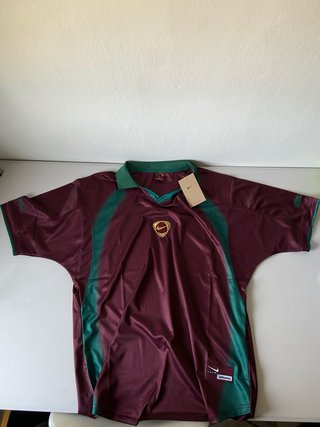 Camiseta de fútbol Nike, talla L