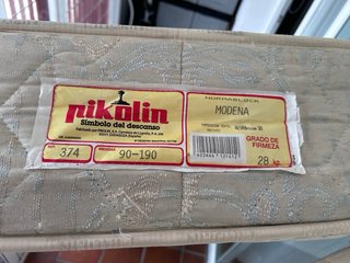 Colchón y Base Tapizada Pikolin 90x190