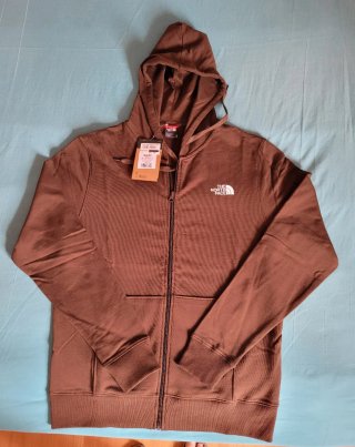 Sudadera The North Face talla M a estrenar.