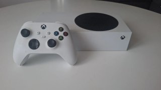 Xbox Series S con mando