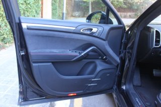 Porsche Cayenne 2016