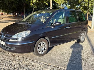 Peugeot 807 2008