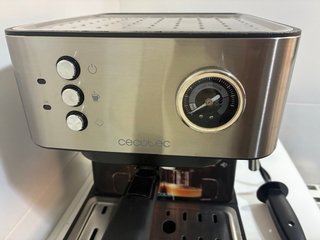 Cafetera Cecotec Cumbia