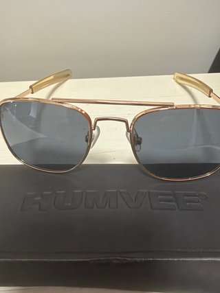 Gafas de sol Humvee doradas