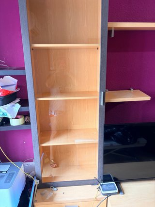 Mueble de salón madera y cristal