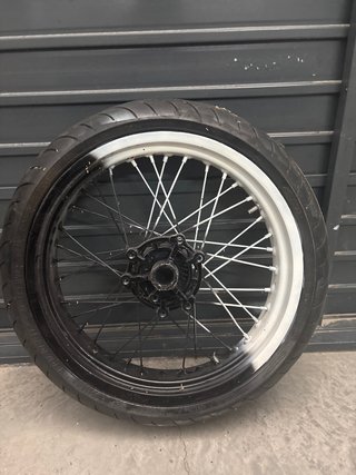 Rueda Supermotard Trasera