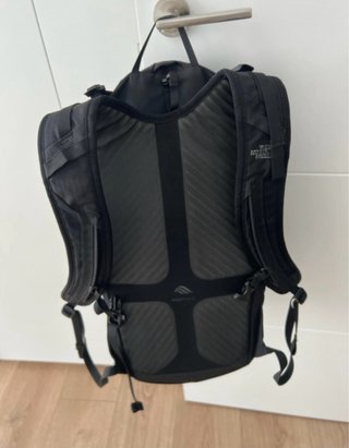 Mochila The North Face Roja y Negra