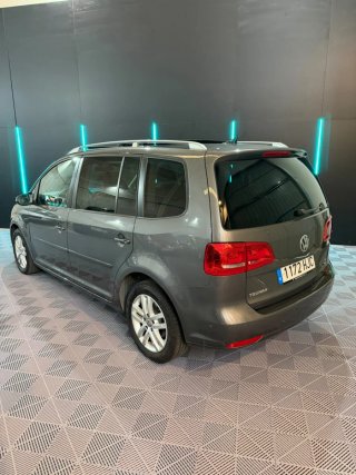 Volkswagen Touran 2012