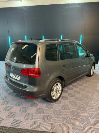 Volkswagen Touran 2012