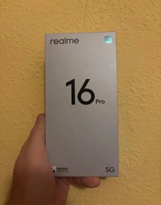 Lote Móvil Realme 16 Pro 5G + Auriculares T200 Lit