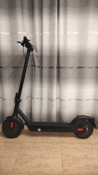Patinete Eléctrico Negro