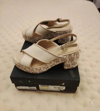 Sandalias Tommy Hilfiger Beige Talla 38