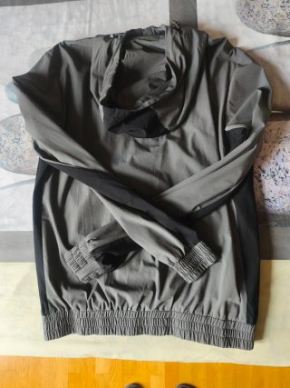 Cortavientos Mercier Gris