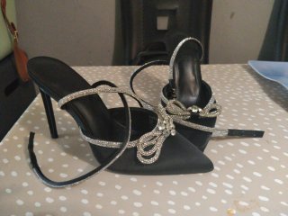 Zapatos tacón AMISU negro lazo strass T.40