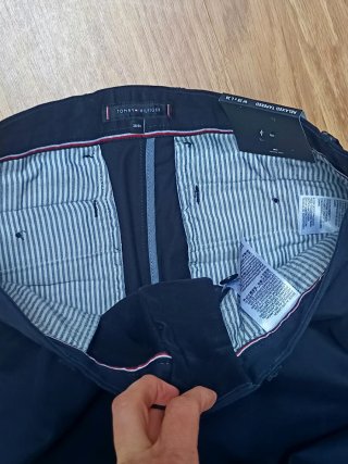 Pantalones Tommy Hilfiger NUEVOS CON ETIQUETAS
