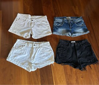 Lote de 4 Pantalones Cortos