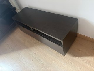 Mueble TV negro madera