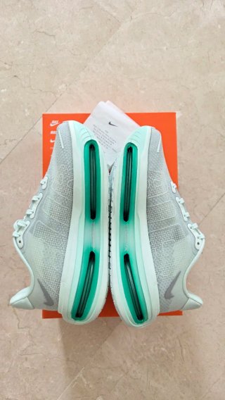 Zapatillas Nike Vomero Premium