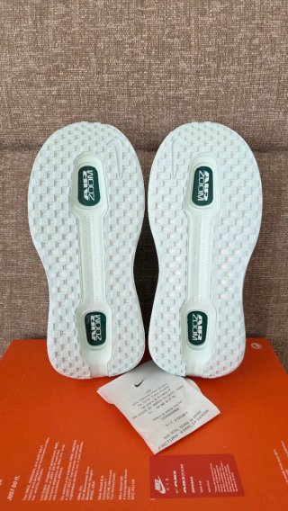 Zapatillas Nike Vomero Premium