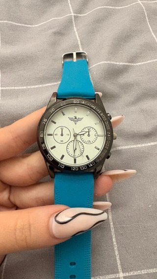 Reloj con Correa Azul sin pila
