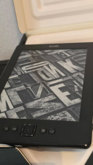 Kindle 4ª Generación (D01100)