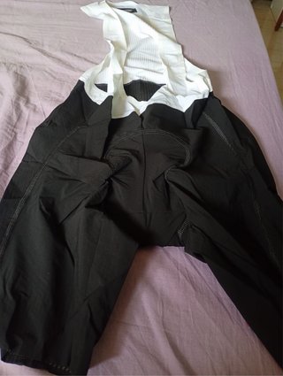 Traje Ciclismo Pas Normal Studios Talla M/L nuevo