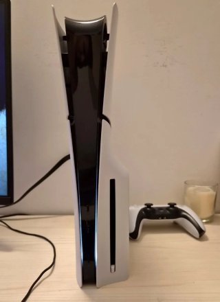 Consola PS5 Slim + Mando + 3 Juegos