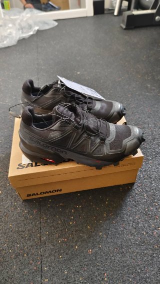 Zapatillas Salomon Gore-Tex Negras