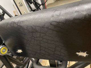 Máquina de Bíceps Unilateral Titanium