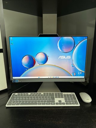 Asus All-in-One 23,8 i5 13ª Gen