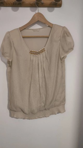 Blusa GUERRAL beige con pedrería