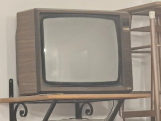 Televisión antigua de tubo años 80-90
