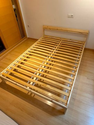 Cama con Colchón 140x200