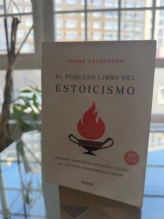El pequeño libro del estoicismo: sabiduría, res...