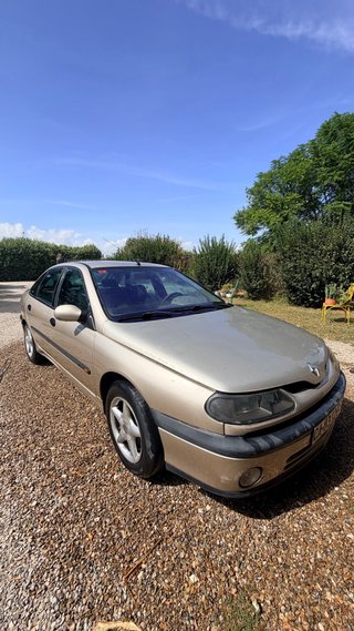 Renault Laguna