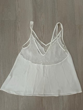 Top Blanco de Tirantes con Encaje