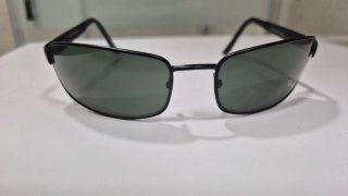 Gafas de sol Police unisex negras y verdes