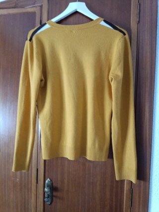 Jersey rayas multicolor cuello pico