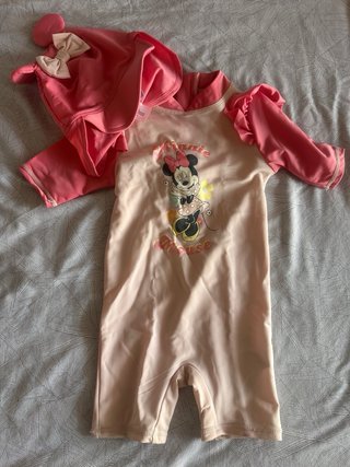 Lote de 3 bañadores para niña